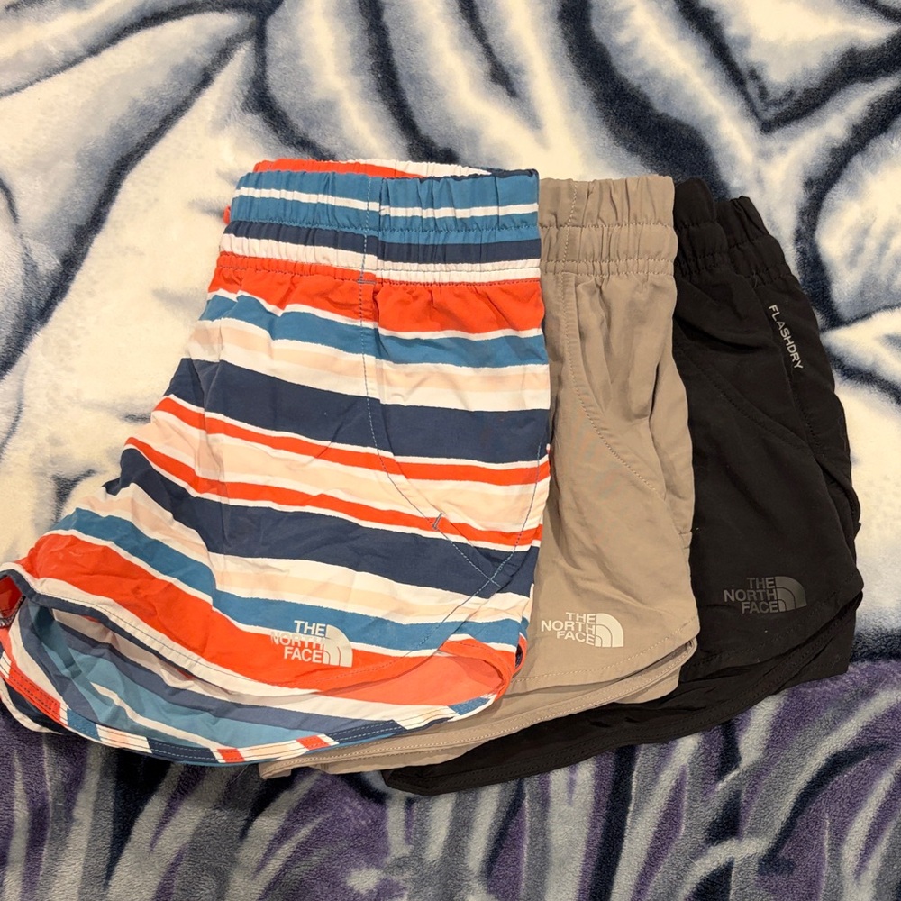 The North Face Women's Flash Dry Shorts Set - Black, Tan, and Striped